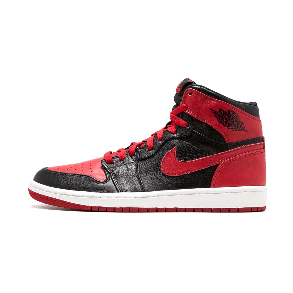 Air Jordan 1 Retro High 'Banned' 2011