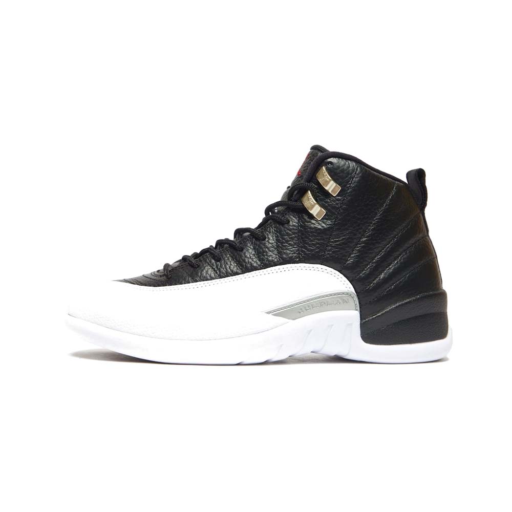 Air Jordan 12 Playoffs 2022