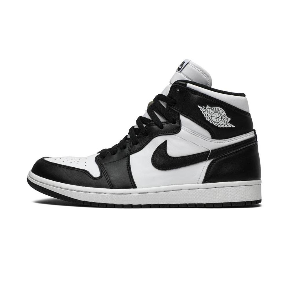 AIR JORDAN 1 RETRO HIGH OG 'BLACK WHITE'