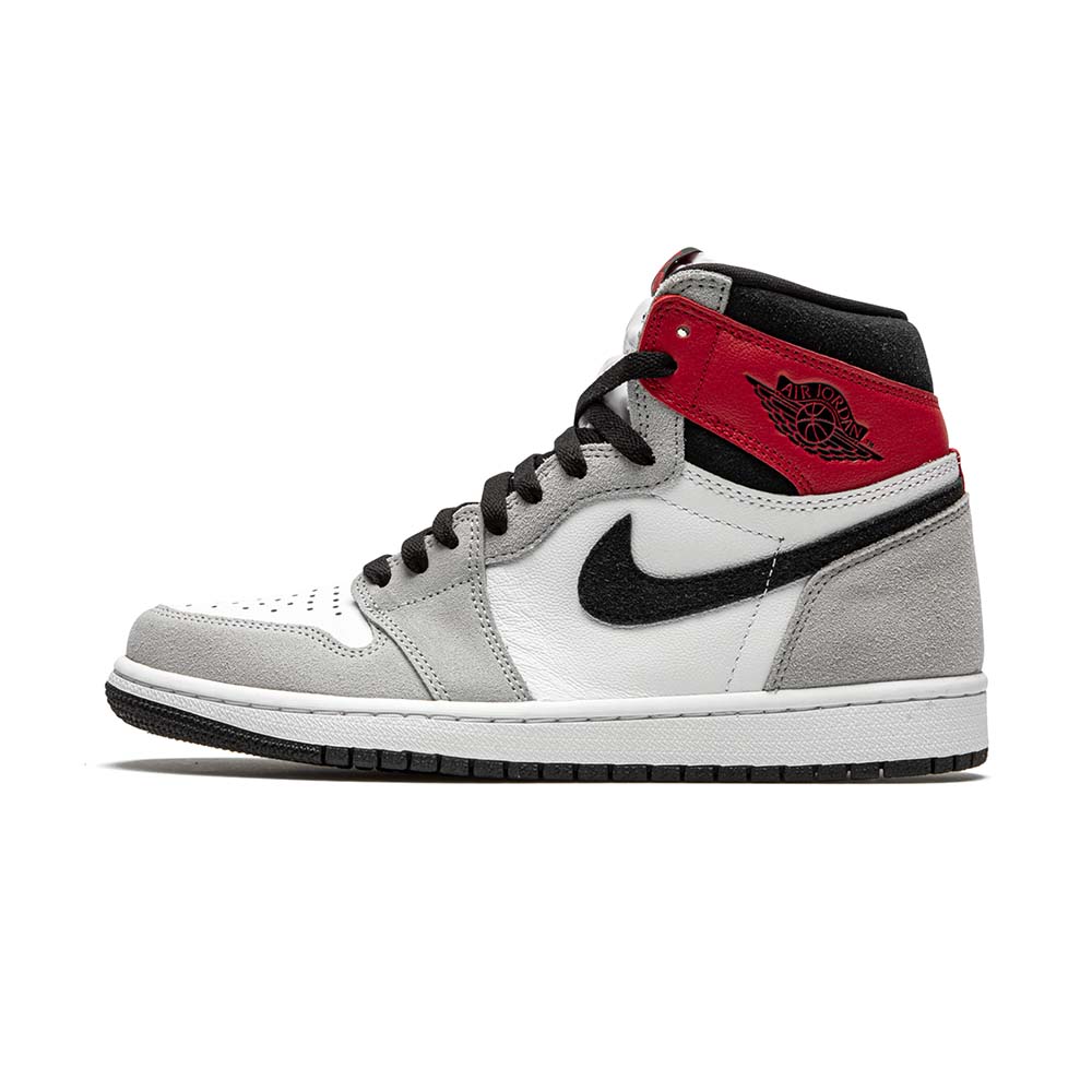 Air Jordan 1 Retro High OG "Light Smoke Grey"