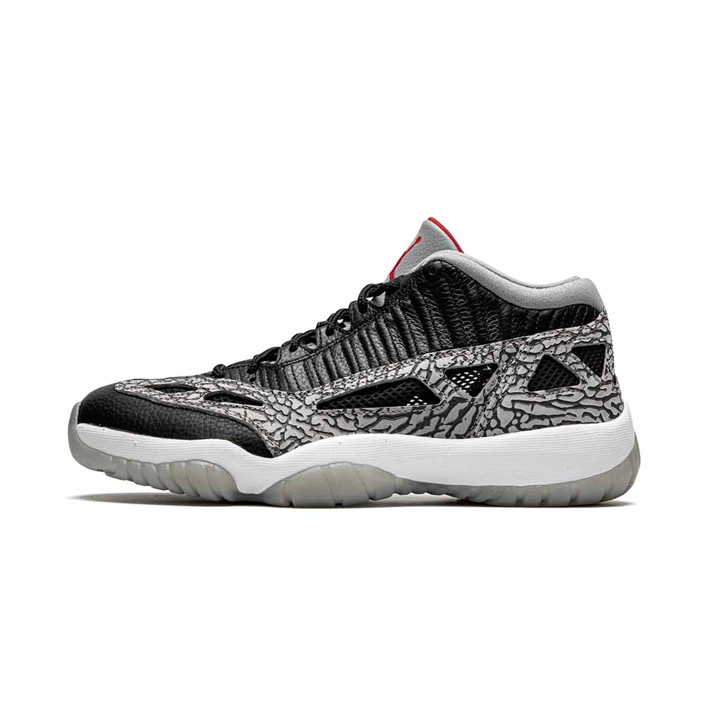 Air Jordan 11 Low IE 'Black Cement'