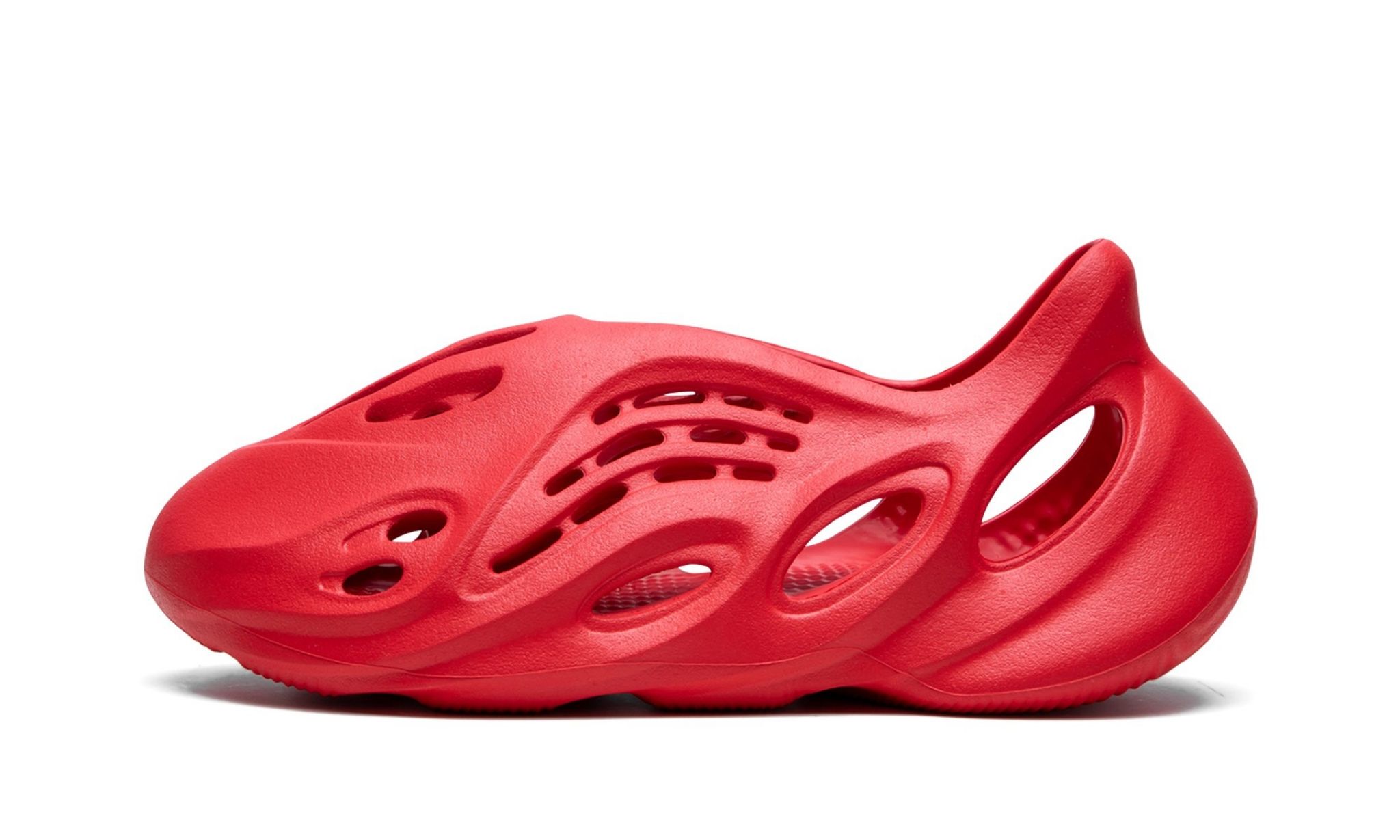 Yeezys FOAM RUNNER "Vermillion"