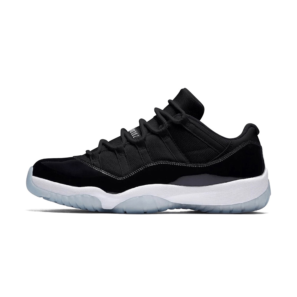 AIR JORDAN 11 LOW "Space Jam"